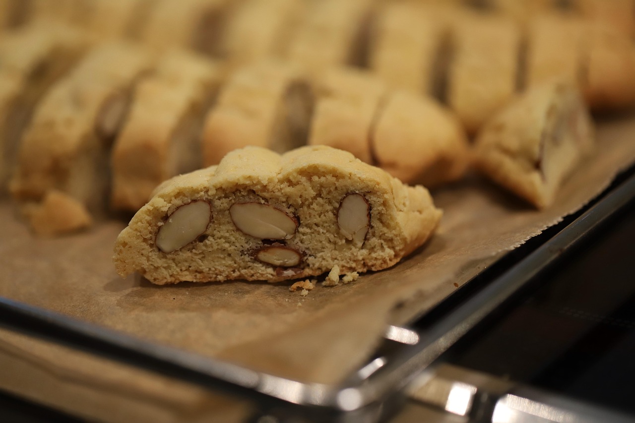 cantuccini, italian pastries, almond pastries, pastries, cookies, cookie, to bake, biscotti, baking sheet, cookies, cookies, cookies, cookies, cookies, cookie, cookie, cookie, biscotti, biscotti, biscotti