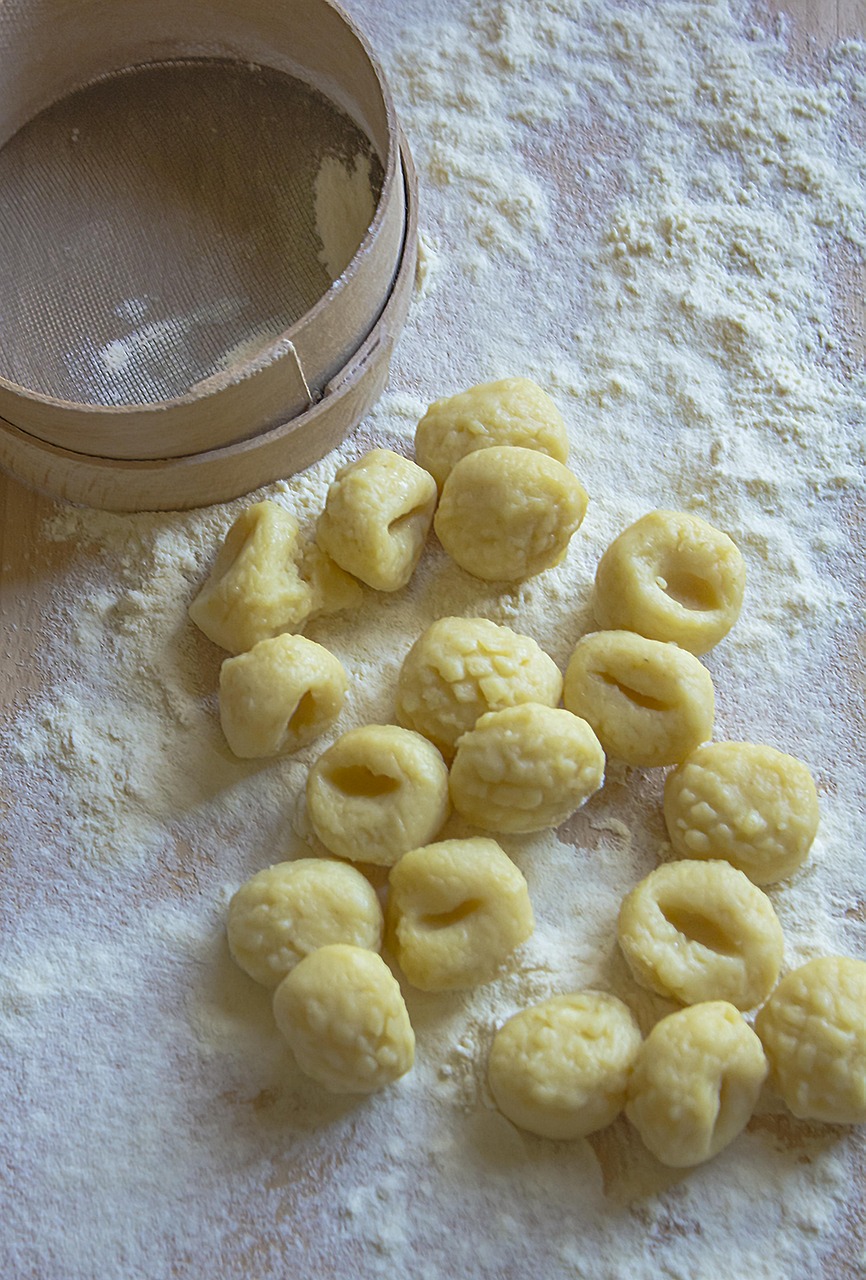 fresh pasta, gnocchi, cook, italian cuisine, typical meal, gastronomy, food, italian, pasta, kitchen, gnocchi, gnocchi, gnocchi, gnocchi, gnocchi